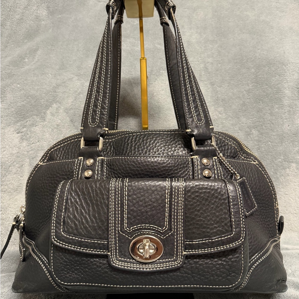 *SOLD* 
COACH Black Hampton Bowler Pebble Leather with Silver Hardware Bag.🖤